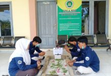 Audiensi Tidak Ditemui Kaprodi, HMP PBSI Lakukan Aksi Simbolis