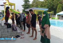 Usai UTS, UKM Pramuka Ajak Anggota Olahraga Renang