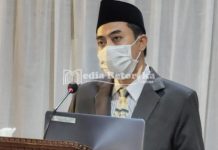 Ditengah Kesibukan Sebagai ASN, Pendiri LPM Retorika Peroleh Gelar Doktor