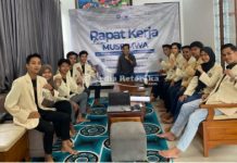 Edukasi Karakter, BEM STKIP Raker di Malang