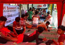 Relaksasi dan Edukasi, Mahasiswa PJKR Hadirkan Sport Massage untuk Warga Sumenep