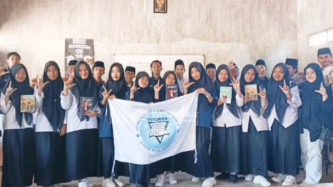Safari Jurnalistik LPM Retorika Ajak Siswa-siswi SMK Ar-Rifaiyah Cinta Literasi