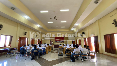 Semarak Bulan Pancasila, HMP PPKn UPI Sumenep Buka Lomba Cerdas Cermat Tingkat SMP dan SMA sederajat