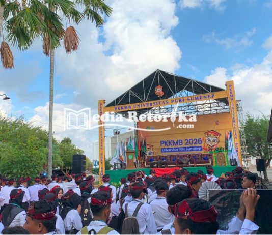 Pembukaan PKKMB 2026 UPI Sumenep, Rektor Tekankan Pentingnya Aktivitas Organisasi