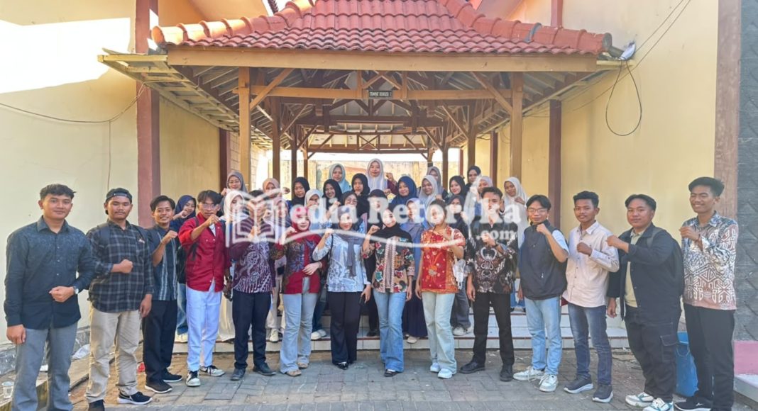 Kenalkan Layanan Kampus, Duta Kampus UPI Sumenep Gelar Tour bagi 43 Mahasiswa Baru